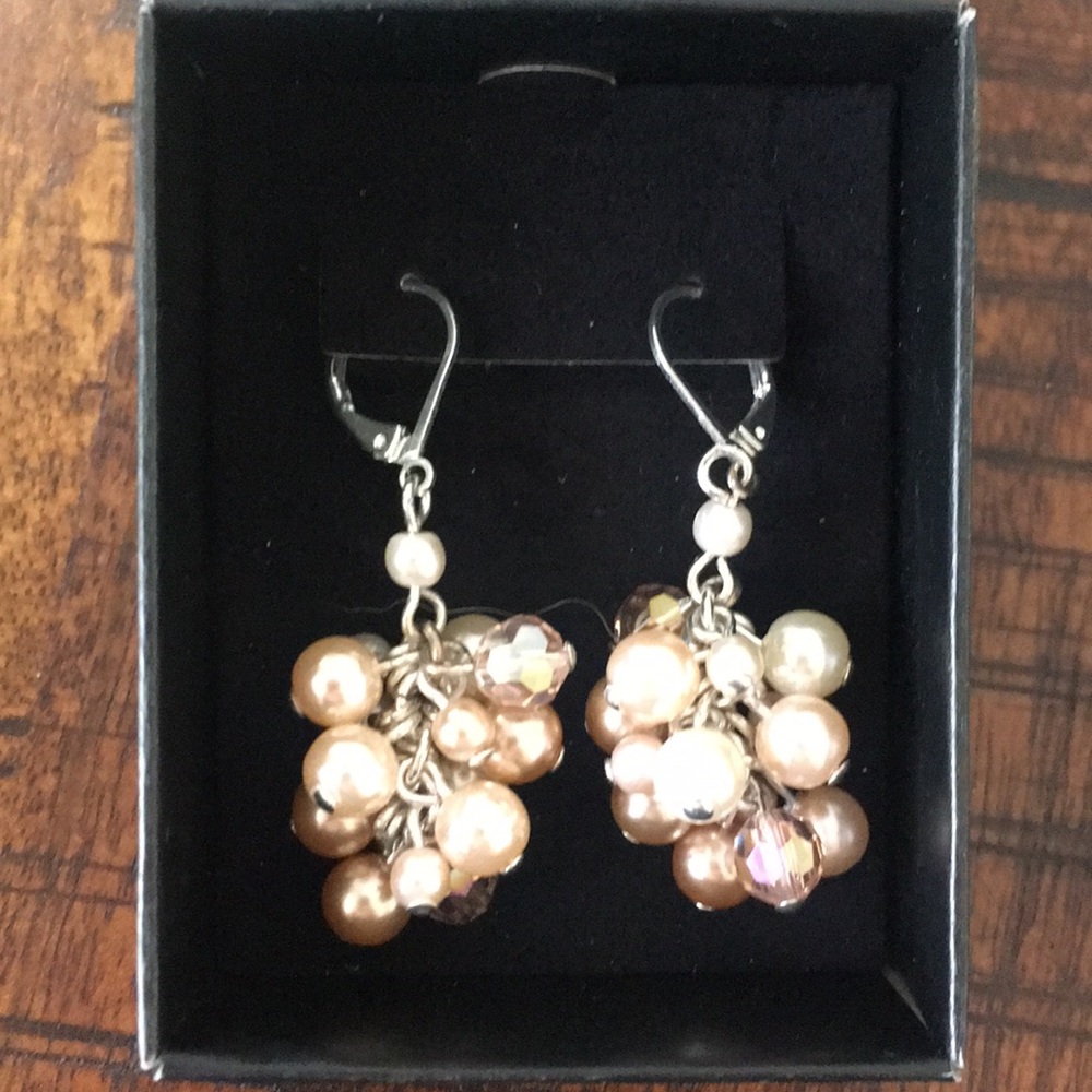 Avon Perlesque Rose Earrings